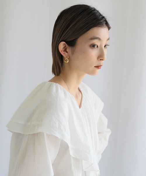 select MOCA（セレクトモカ）の「ツイストフープピアス（ピアス（両耳用）・レディース・シルバー/ゴールド・FREE）」の3枚目の写真