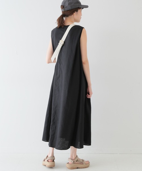 SLOBE IENA（スローブイエナ）の「リネンタックノースリーブワンピース（ワンピース・レディース・ピンク/ブラック/グリーン/ベージュ・FREE）」の9枚目の写真