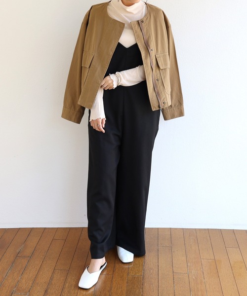 andme（アンドミー）の「コットンツイルショート丈ノーカラージャケット（ミリタリージャケット・レディース・チャコールグレー/ベージュ/カーキ/グレイッシュベージュ・M）」の14枚目の写真