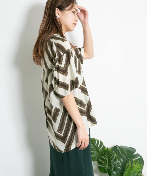 KBF（ケイビーエフ）の「メイズパターンオープンカラーシャツ（シャツ/ブラウス・レディース・ホワイト系その他/グリーン系その他・ONE）」の13枚目の写真