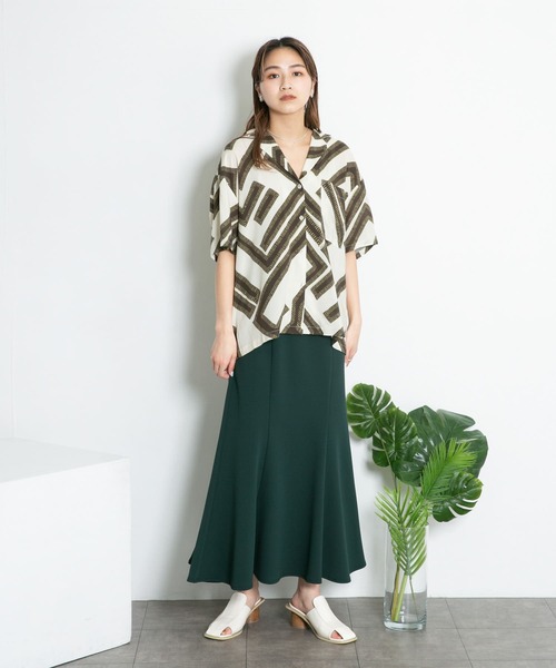 KBF（ケイビーエフ）の「メイズパターンオープンカラーシャツ（シャツ/ブラウス・レディース・ホワイト系その他/グリーン系その他・ONE）」の7枚目の写真