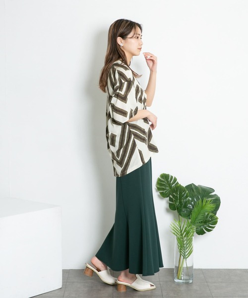 KBF（ケイビーエフ）の「メイズパターンオープンカラーシャツ（シャツ/ブラウス・レディース・ホワイト系その他/グリーン系その他・ONE）」の4枚目の写真