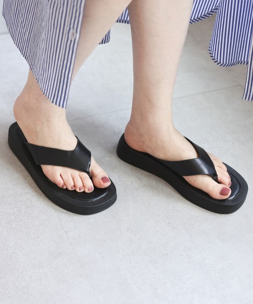 DISCOAT（ディスコート）の「プラットフォームトングサンダル（サンダル・レディース・オフホワイト/ブラック/ベージュ・SMALL/MEDIUM/LARGE）」の12枚目の写真