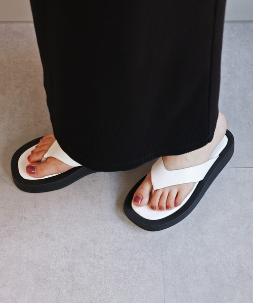 DISCOAT（ディスコート）の「プラットフォームトングサンダル（サンダル・レディース・オフホワイト/ブラック/ベージュ・SMALL/MEDIUM/LARGE）」の6枚目の写真
