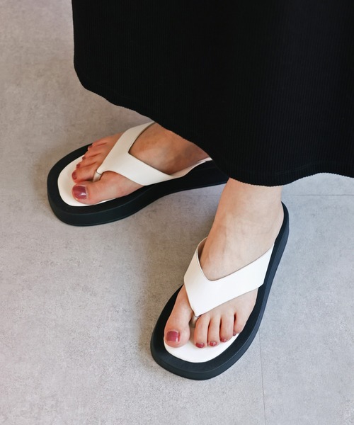 DISCOAT（ディスコート）の「プラットフォームトングサンダル（サンダル・レディース・オフホワイト/ブラック/ベージュ・SMALL/MEDIUM/LARGE）」の5枚目の写真