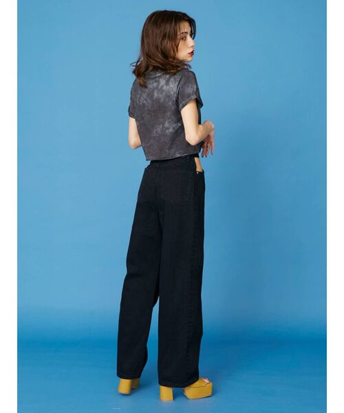 EVRIS（エヴリス）の「ERクロップドTシャツ（Tシャツ/カットソー・レディース・パープル/グレー/グリーン/イエロー/ブラック/ホワイト/レッド・FREE）」の14枚目の写真