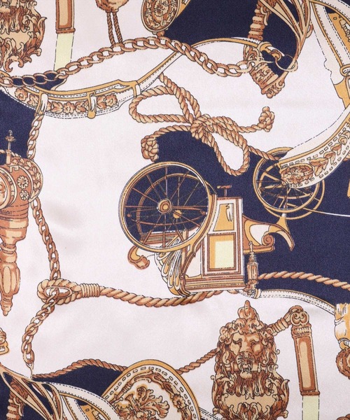 BAYBLO（ベイブロ）の「(CR)【ユニセックス】馬車 柄 プリント スカーフ[70cm×70cm]（バンダナ/スカーフ・レディース・グレー/ネイビー/レッド/ブラック/ブラウン・ONE SIZE）」の15枚目の写真