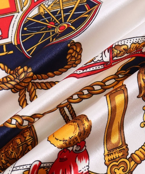 BAYBLO（ベイブロ）の「(CR)【ユニセックス】馬車 柄 プリント スカーフ[70cm×70cm]（バンダナ/スカーフ・レディース・グレー/ネイビー/レッド/ブラック/ブラウン・ONE SIZE）」の17枚目の写真