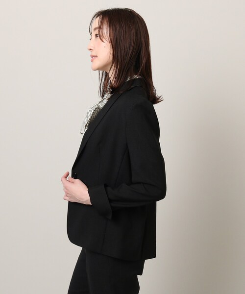 UNTITLED（アンタイトル）の「◆【清涼感／通勤】リネン調 テーラードジャケット（テーラードジャケット・レディース・ブラック/ライトベージュ・44/46/48/42/00/01/02/03/04/50）」の16枚目の写真