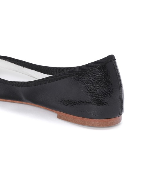 ADAM ET ROPE'（アダムエロペ）の「〈追加〉【サステナブル】メタリックバレエ（バレエシューズ・レディース・シルバー/オレンジ/ブラック/ベージュ・23.0cm/24.0cm/22.5cm/24.5cm/23.5cm）」の13枚目の写真