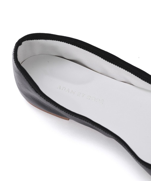 ADAM ET ROPE'（アダムエロペ）の「〈追加〉【サステナブル】メタリックバレエ（バレエシューズ・レディース・シルバー/オレンジ/ブラック/ベージュ・23.0cm/24.0cm/22.5cm/24.5cm/23.5cm）」の17枚目の写真