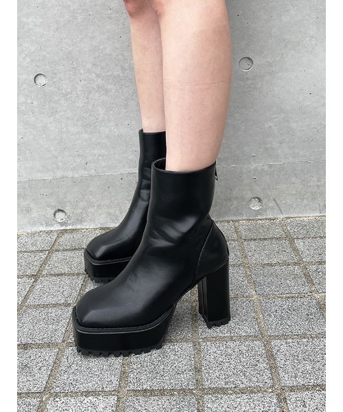 ENVYM（アンビー）の「バックジップショートＢＯＯＴＳ（ブーツ・レディース・ブラック/その他・22.5cm/23.5cm/24.5cm）」の6枚目の写真