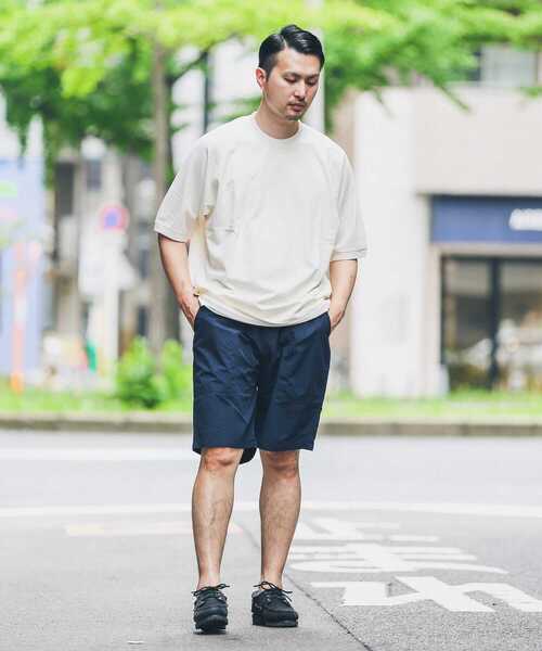 URBAN RESEARCH Sonny Label(アーバンリサーチサニーレーベル)の「NaokoTakayamaコラボタックショーツ(その他パンツ・メンズ・キャメル/ネイビー・LARGE/MEDIUM)」の12枚目の写真