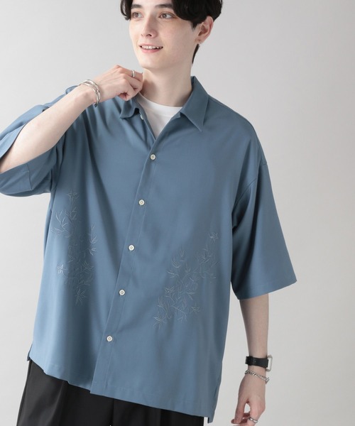 RAGEBLUE(レイジブルー)の「フラワー刺繍シャツ(シャツ/ブラウス・メンズ・ホワイト/ブラック/ブルー・MEDIUM/LARGE)」の5枚目の写真