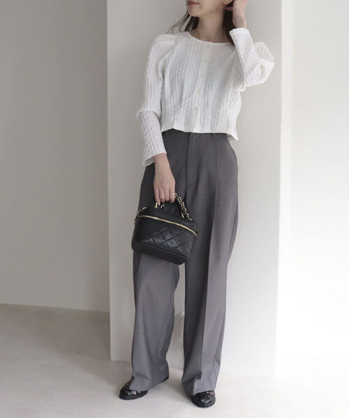 fredy emue（フレディエミュ）の「スラックスセンタープレスパンツ（その他パンツ・レディース・ベージュ/グレー/ブラック系その他・38/36）」の14枚目の写真