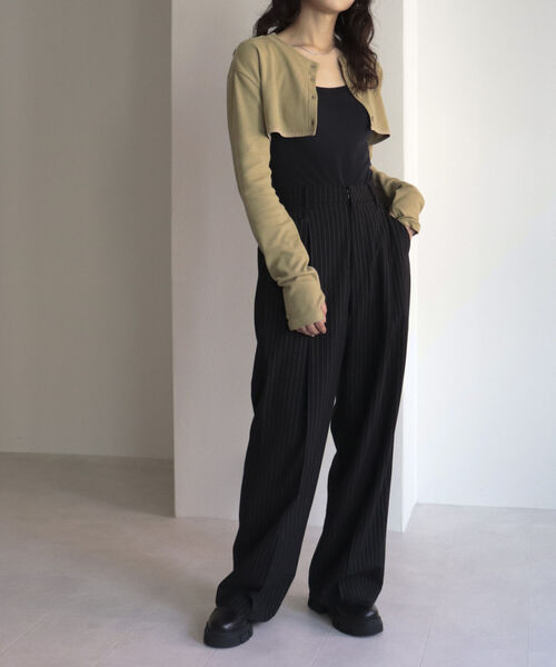 fredy emue（フレディエミュ）の「スラックスセンタープレスパンツ（その他パンツ・レディース・ベージュ/グレー/ブラック系その他・38/36）」の19枚目の写真