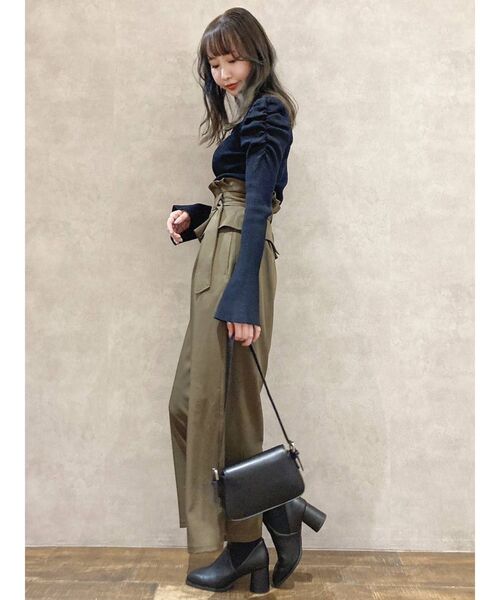 dazzlin（ダズリン）の「ウエストペプラムワイドパンツ（その他パンツ・レディース・ブラウン/ベージュ/パープル・SMALL/MEDIUM）」の9枚目の写真