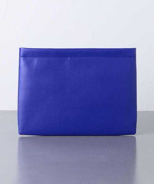 UNITED ARROWS（ユナイテッドアローズ）の「リサイクルレザー クラッチバッグ（クラッチバッグ・メンズ・ブラック/レッド/コバルトブルー・FREE）」の5枚目の写真