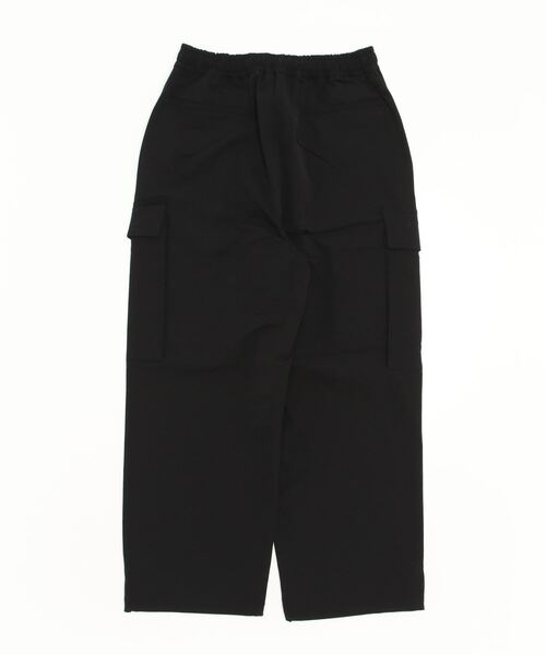 FORTUNA HOMME（フォルトゥナオム）の「FORTUNAHOMME ECOTEC StretchCargo PT（カーゴパンツ・メンズ・ブラック・1/2）」の2枚目の写真