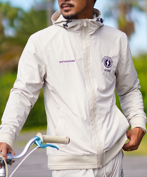 adamsJUGGLER(アダムスジャグラー)の「RTEGエンブレムジップパーカー(パーカー・メンズ・グレー/ブラック・S/M/XL/L)」の17枚目の写真