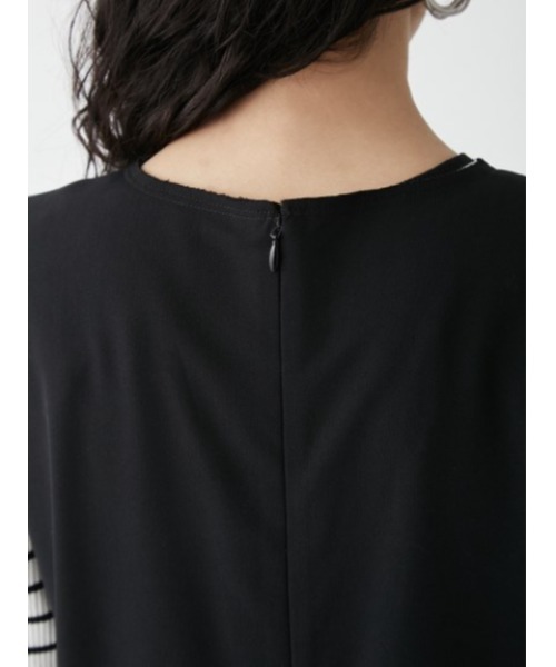 Mila Owen（ミラオーウェン）の「深Vネックコクーンジャンパースカート