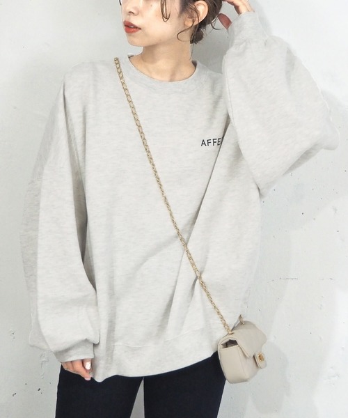 tiptop（ティップトップ）の「裏起毛BOXフォトスウェットプルオーバー（スウェット・レディース・ベージュ/ブラック/グレー/ブルー/グレー系その他/ブラック系その他・FREE）」の13枚目の写真