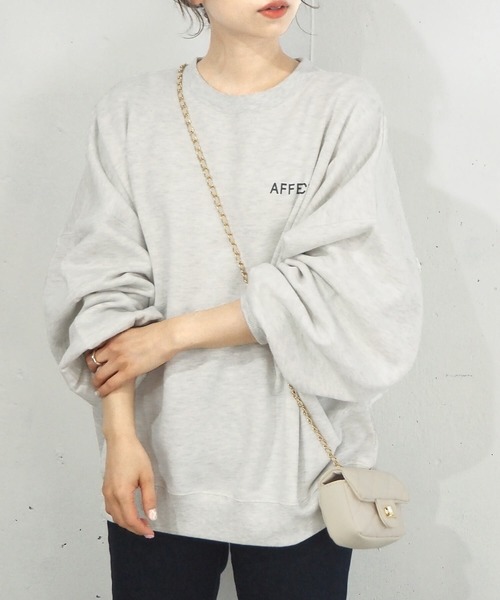 tiptop（ティップトップ）の「裏起毛BOXフォトスウェットプルオーバー（スウェット・レディース・ベージュ/ブラック/グレー/ブルー/グレー系その他/ブラック系その他・FREE）」の7枚目の写真