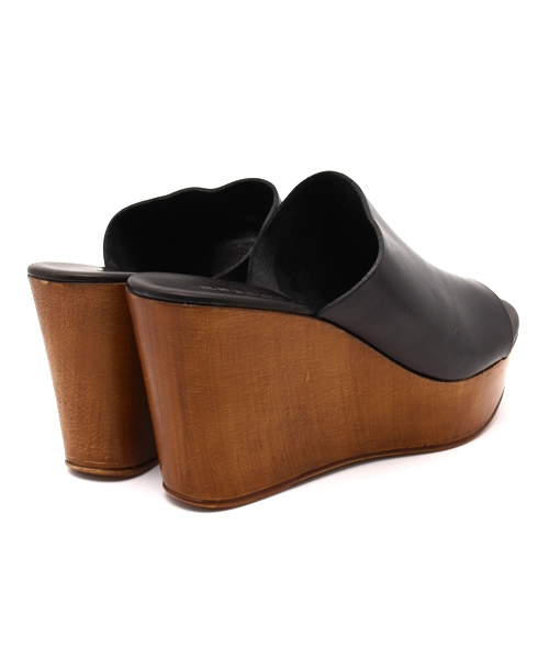 ROSE BUD（ローズバッド）の「13-52 47M OPEN TOE WEDGE SANDAL（サンダル・レディース・タン/ブラック・38/35/36/37/39）」の4枚目の写真