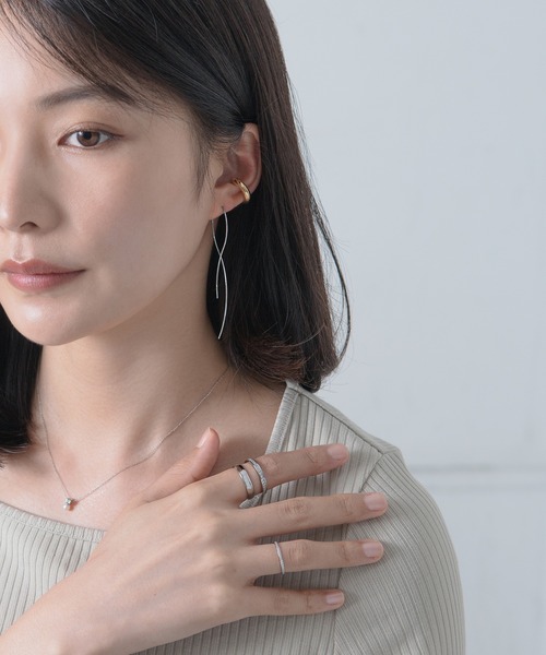 TONE SELECT GOODS(トーンセレクトグッズ)の「【vie】ステンレスピアス/金属アレルギー対応_サージカルステンレス/316L(ピアス(両耳用)・レディース・ゴールド/シルバー・FREE)」の2枚目の写真