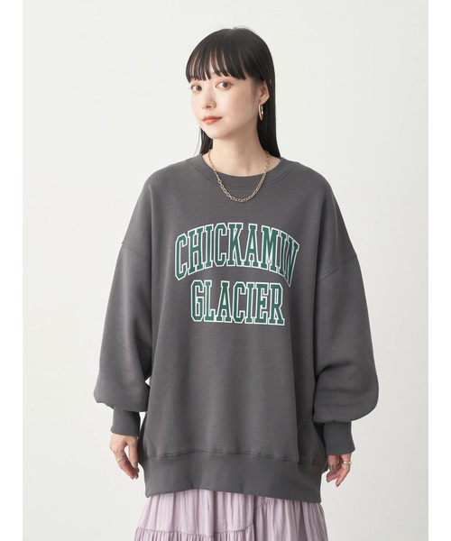 earth music&ecology(アースミュージックアンドエコロジー)の「裏起毛ロゴBIGスウェット(Tシャツ/カットソー・レディース・ベージュ/チャコールグレー/アイボリー・FREE)」の11枚目の写真