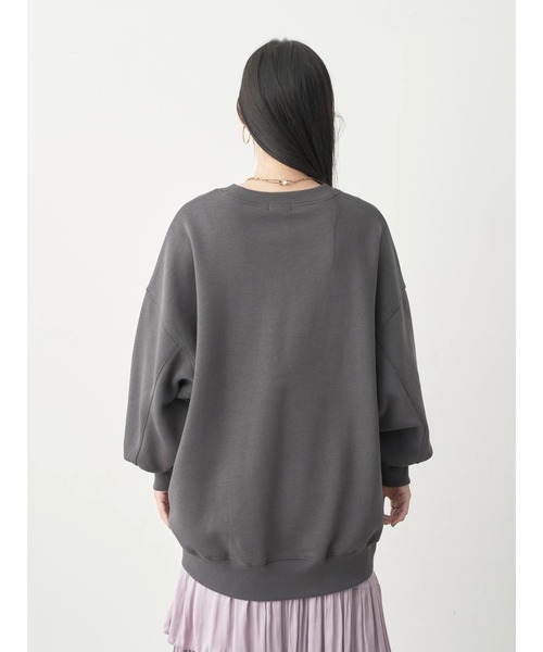 earth music&ecology(アースミュージックアンドエコロジー)の「裏起毛ロゴBIGスウェット(Tシャツ/カットソー・レディース・ベージュ/チャコールグレー/アイボリー・FREE)」の13枚目の写真