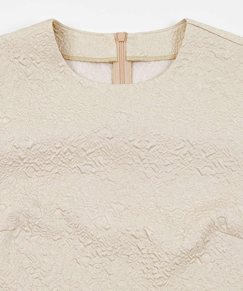 UR'S（ユアーズ）の「ふくれジャガードクルーネックペプラムプルオーバー（Tシャツ/カットソー・レディース・ホワイト/ブラック/グレイッシュベージュ・L/S/M）」の11枚目の写真