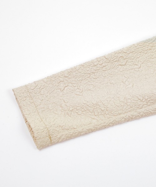 UR'S（ユアーズ）の「ふくれジャガードクルーネックペプラムプルオーバー（Tシャツ/カットソー・レディース・ホワイト/ブラック/グレイッシュベージュ・L/S/M）」の12枚目の写真