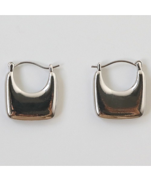 select MOCA（セレクトモカ）の「ラウンドスクエアピアス（ピアス（両耳用）・レディース・ゴールド/シルバー・FREE）」の13枚目の写真