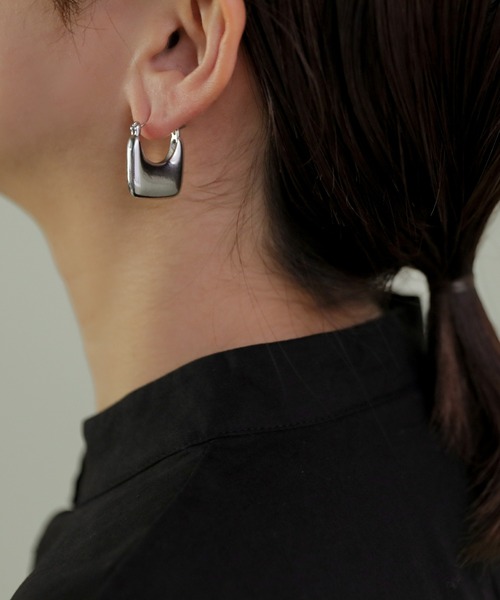 select MOCA（セレクトモカ）の「ラウンドスクエアピアス（ピアス（両耳用）・レディース・ゴールド/シルバー・FREE）」の9枚目の写真