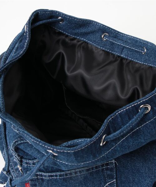 RODEO CROWNS WIDE BOWL（ロデオクラウンズワイドボウル）の「CROWN DENIM BACKPACK（バックパック/リュック・レディース・ブルー・FREE）」の11枚目の写真