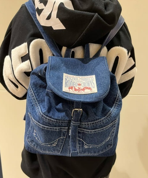 RODEO CROWNS WIDE BOWL（ロデオクラウンズワイドボウル）の「CROWN DENIM BACKPACK（バックパック/リュック・レディース・ブルー・FREE）」の13枚目の写真