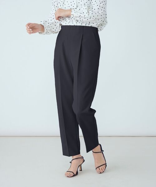 NOLLEY’S Sophi（ノーリーズソフィ）の「ウォッシャブルバルキーオックスインゴムパンツ（その他パンツ・レディース・ベージュ/ネイビー/イエロー/ブラック・34/36/38）」の3枚目の写真