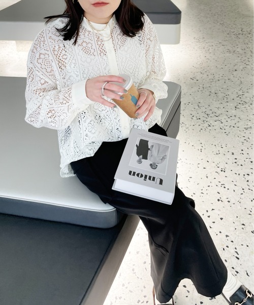 Meli rich(メリーリッチ)の「クロシェレースバンドカラーシャツ(シャツ/ブラウス・レディース・ブラック/オフホワイト・MEDIUM)」の7枚目の写真