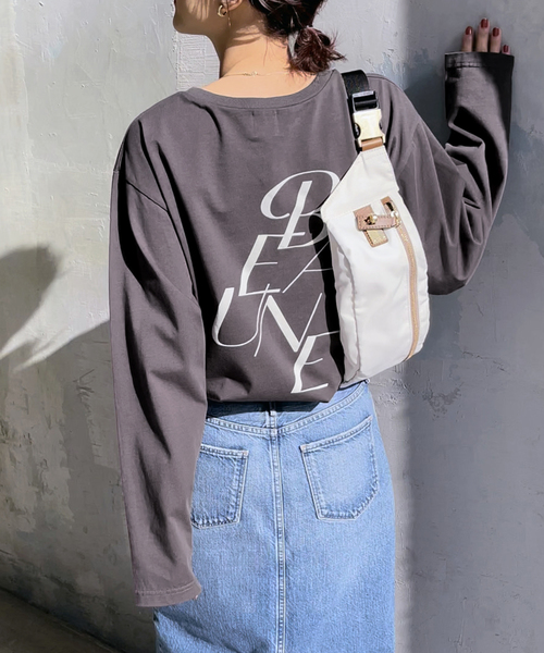 Spick & Span（スピックアンドスパン）の「バックロゴロンT（Tシャツ/カットソー・レディース・ホワイト/チャコールグレー・FREE）」の15枚目の写真