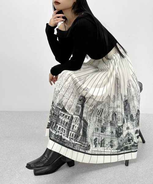 LVEU.(ラブユ.)の「【ZOZOTOWN限定】Asymmetric off-shoulder knit / アシンメトリーオフショルダーニット(ニット/セーター・レディース・グレー/ブラック・FREE)」の6枚目の写真