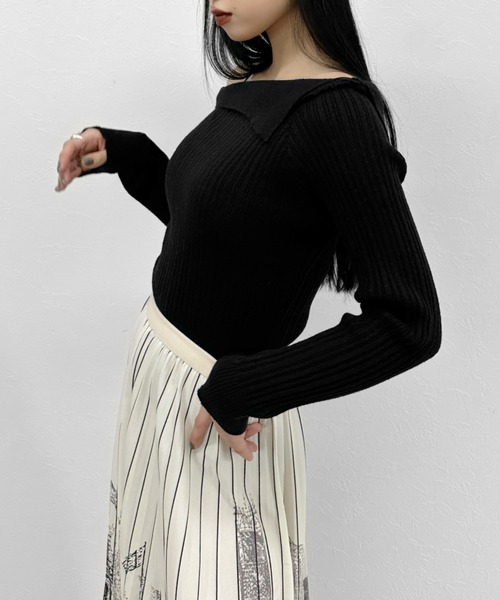 LVEU.(ラブユ.)の「【ZOZOTOWN限定】Asymmetric off-shoulder knit / アシンメトリーオフショルダーニット(ニット/セーター・レディース・グレー/ブラック・FREE)」の8枚目の写真