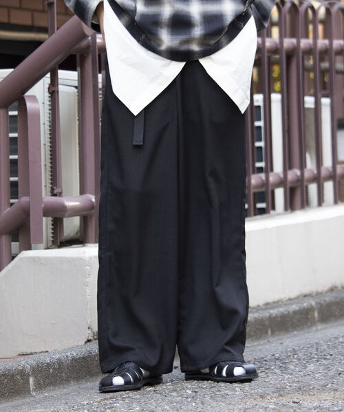 GLOSTER(グロスター)の「【GLOSTER/グロスター】ベルト付き ラップパンツ ワイドパンツ(その他パンツ・メンズ・ブラック・M/L)」の18枚目の写真