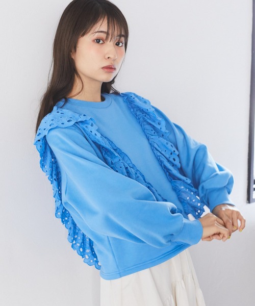 earth music&ecology(アースミュージックアンドエコロジー)の「レースフリルプルオーバー(Tシャツ/カットソー・レディース・ターコイズブルー/ブラック/アイボリー・FREE)」の1枚目の写真