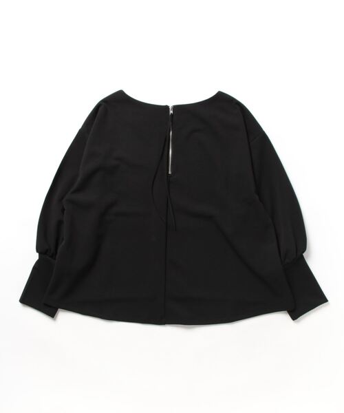 KOBE LETTUCE（コウベレタス）の「[ 田中亜希子さんコラボ ]カットジョーゼットバックジップポケットディテールトップス（シャツ/ブラウス・レディース・ネイビー/ブラック/ベージュ/モカ・M/PM）」の19枚目の写真
