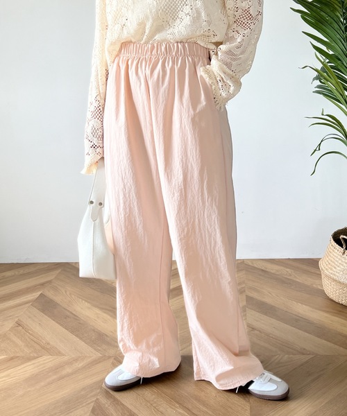 MYMOOD.（マイムード）の「ナイロントラックパンツ（その他パンツ・レディース・アイボリー/ブラック/ピンク・FREE）」の3枚目の写真