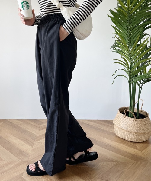 MYMOOD.（マイムード）の「ナイロントラックパンツ（その他パンツ・レディース・アイボリー/ブラック/ピンク・FREE）」の20枚目の写真