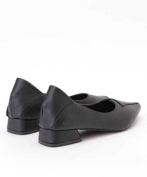 美品♡レザー調パンプス レザー調レイヤードローヒールパンプス（パンプス）｜Lace