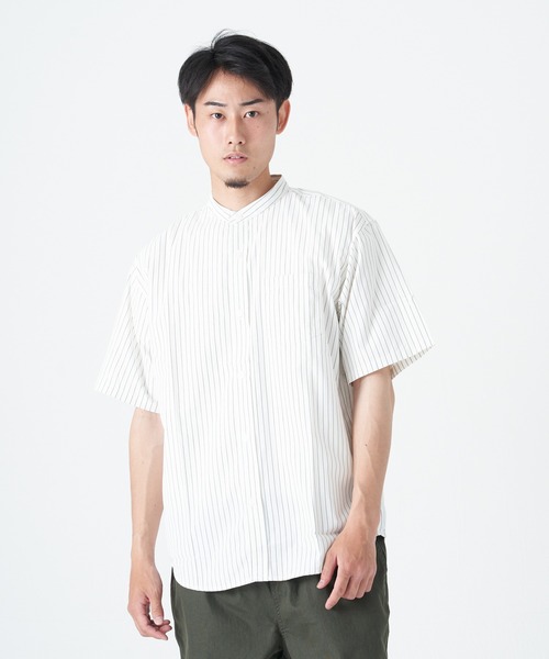 CORISCO(コリスコ)の「ブロード半袖バンドカラーシャツ(M1)(シャツ/ブラウス・メンズ・ベージュ/その他1/その他2/その他3/ブルー系その他/ホワイト/ブラック/チャコールグレー・MEDIUM/LARGE/X-LARGE)」の1枚目の写真