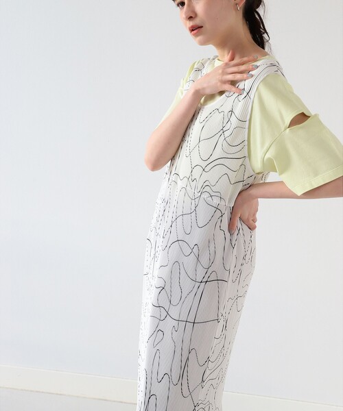 Ray BEAMS（レイビームス）の「Ray BEAMS / ライン プリント プリーツ ワンピース（ワンピース・レディース・ホワイト/ラベンダー・ONE SIZE）」の12枚目の写真